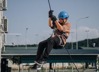 Подростки из пяти регионов приняли участие в смене «Время юных героев» в Чечне