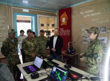 Герои России посетили Центр «ВОИН» в Бурятии