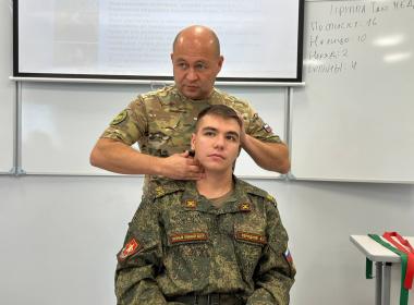 Инструкторы центра «ВОИН» обучают курсантов ВУЦ ЧГУ им. И.Н. Ульянова тактической медицине и управлению беспилотниками