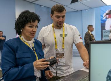 Тысяча педагогов страны и зарубежья посетили площадку Центра «ВОИН» на Форуме классных руководителей